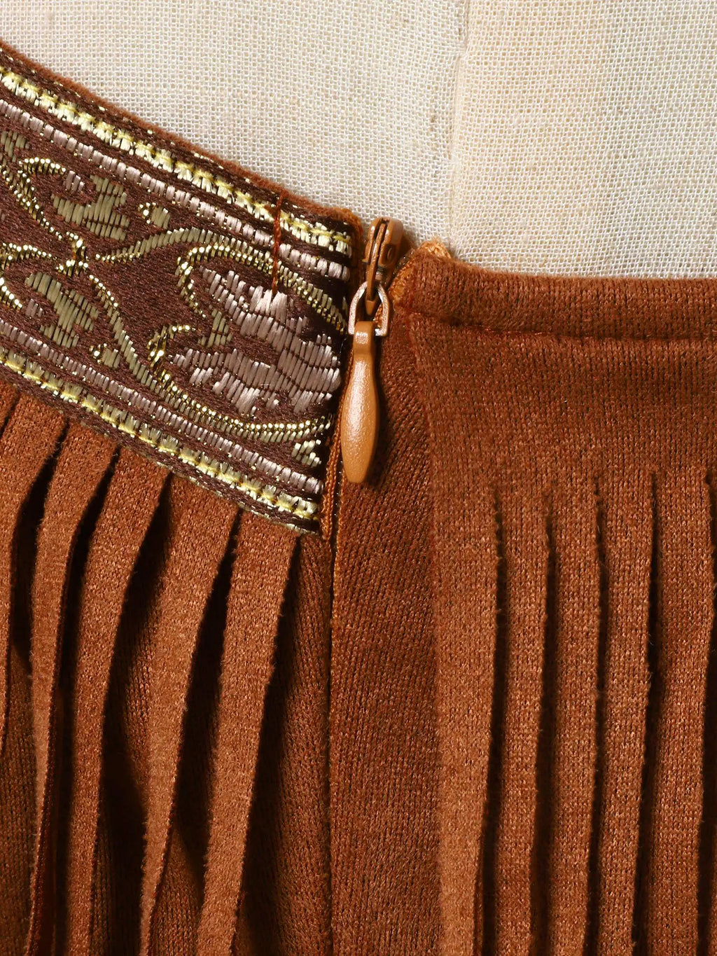 Veylora Girls Indian Indigenous Costumes Halloween Cosplay Dresses Caveman Savage Indians Princess Dress Suede Dress And Tassel Sleeves